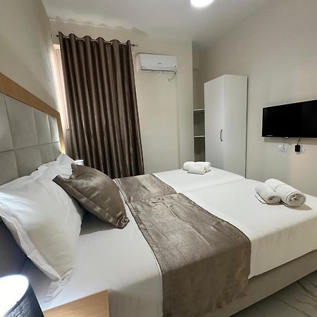 Dream Apartments Saranda 外观 照片